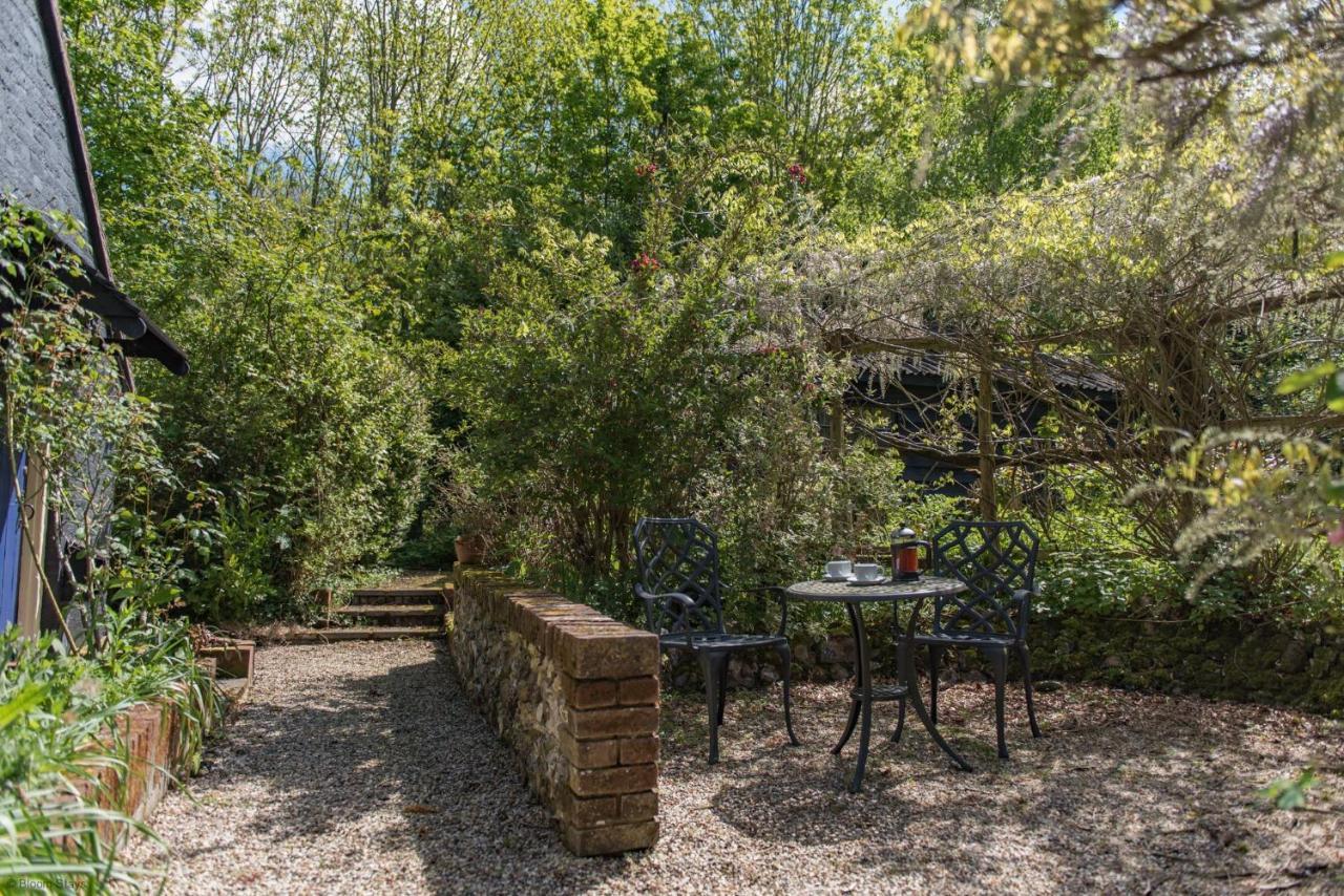 פברשהאם Walnut Tree Cottage By Bloom Stays מראה חיצוני תמונה
